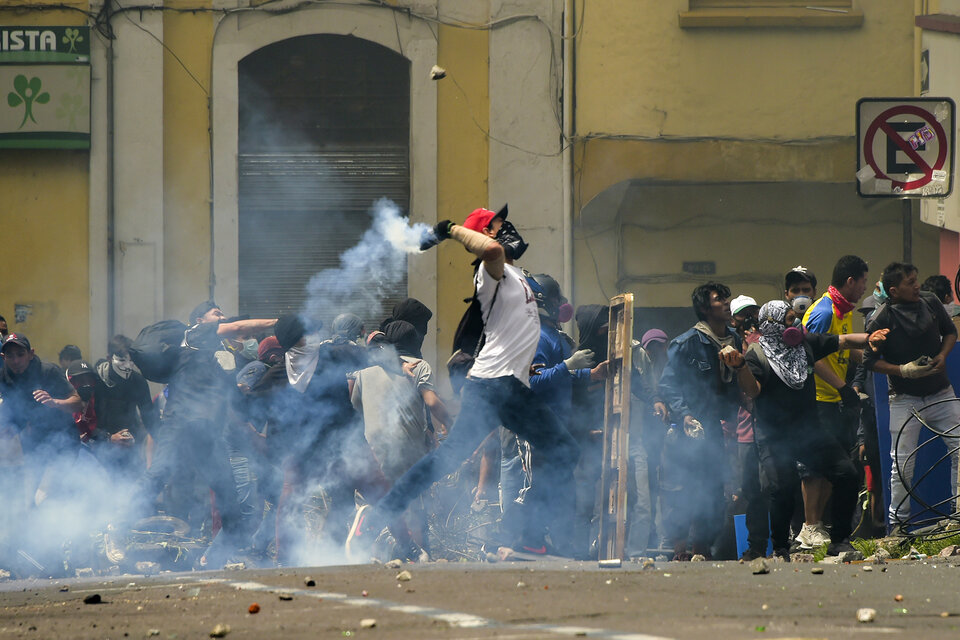 La Conmebol no tiene garantías de las fuerzas de seguridad para disputar el certamen. (Fuente: AFP)