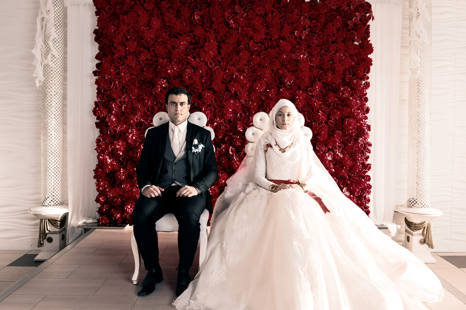 El casamiento de Aynur con uno de sus primos estaba arreglado desde su infancia. 