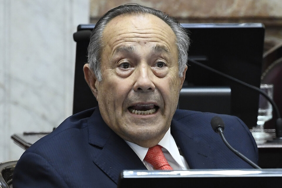 Adolfo Rodríguez Saá ahora vota Alberto Fernández En el Día de la