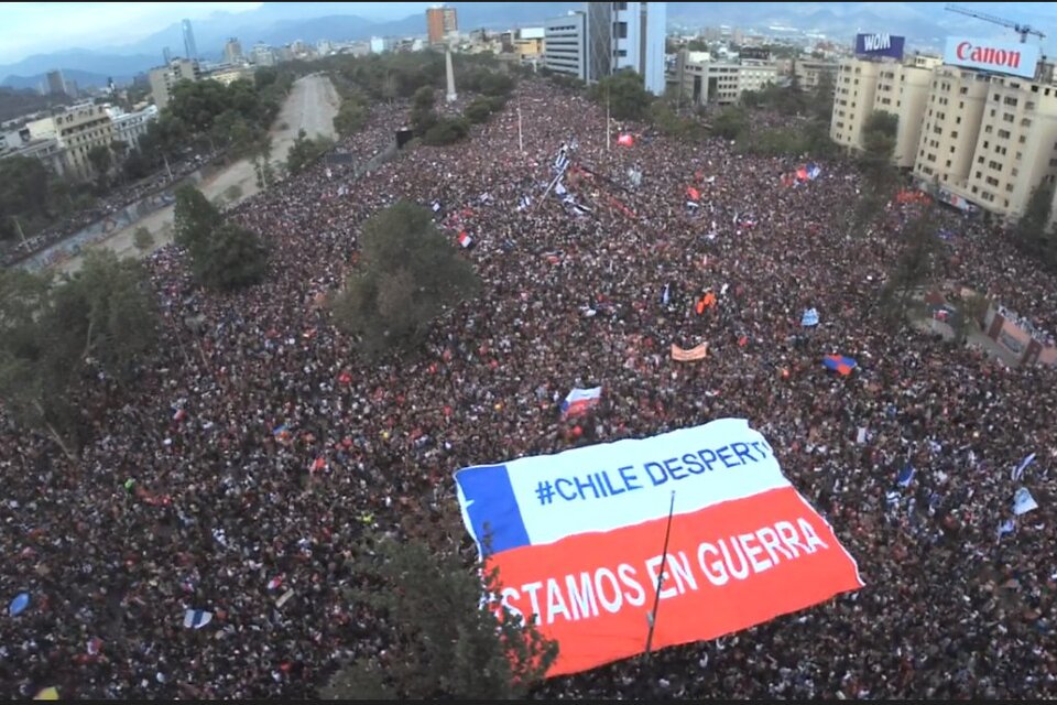 Resultado de imagen para marcha mas grande de chile 1