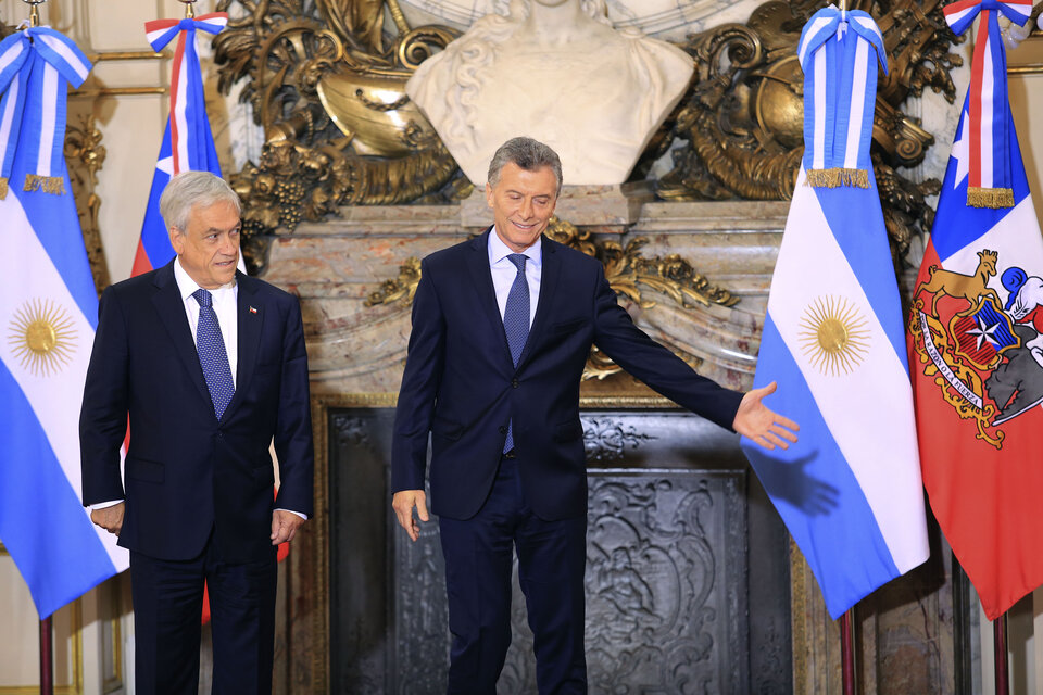 Mauricio Macri y Sebastián Piñera, neoliberalismo en crisis. (Fuente: NA)