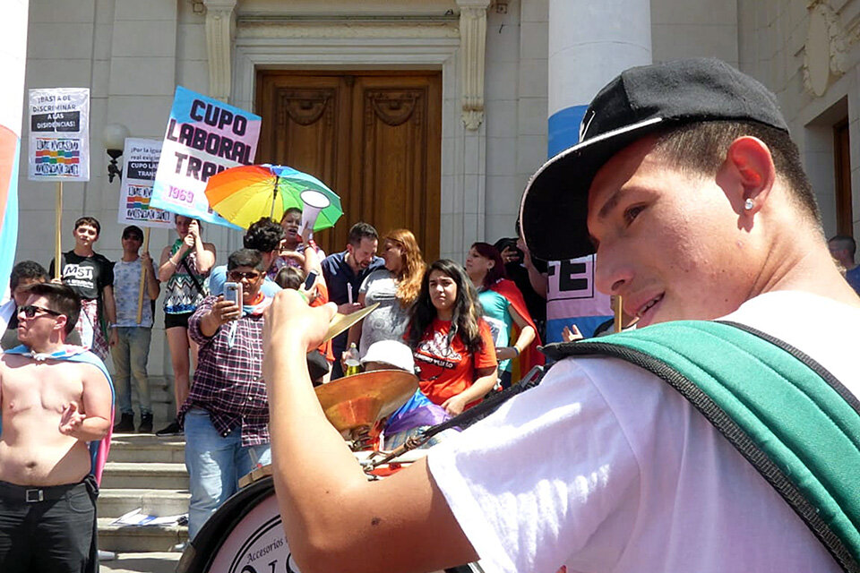 Después de un año, el colectivo LGBT pudo festejar la sanción de ley. (Fuente: Gentileza Valentina Olivares)