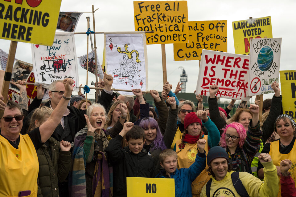  Suspenden el uso del fracking en Reino Unido (Fuente: AFP)