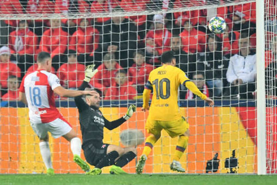 Messi ya marcó un gol ante el Slavia en Praga en el encuentro de ida. (Fuente: AFP)