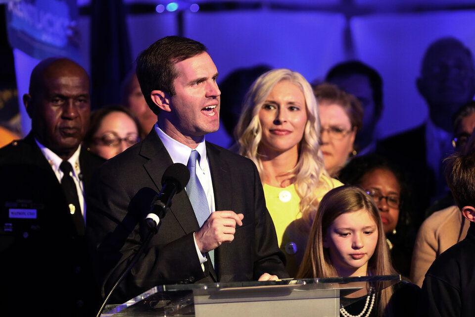 Andy Beshear le ganó al republicano Matt Bevin.  (Fuente: AFP)