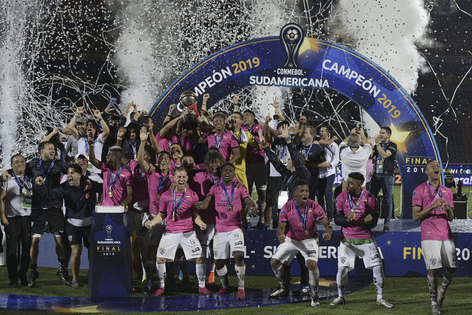 Independiente del Valle celebra el título. (Fuente: NA)