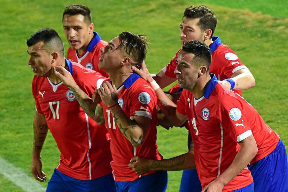 Los jugadores chilenos no quisieron jugar por la situación social en el país. (Fuente: AFP)