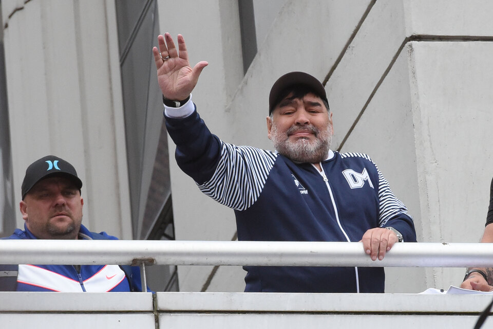 Maradona en Gimnasia: ocho partidos, nueve puntos y un adiós. (Fuente: Télam)