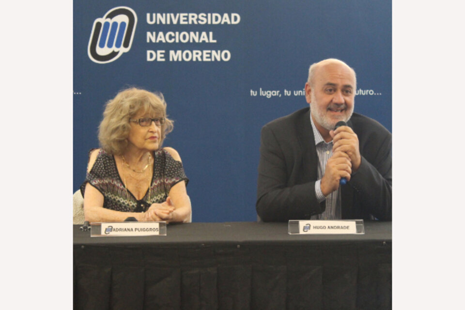 Adriana Puiggrós, junto al rector Hugo Andrade. (Fuente: UNM)
