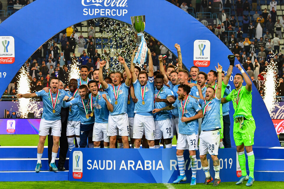 La celebración de Lazio en la final de la Supercopa italiana disputada en Arabia Saudita. (Fuente: AFP)