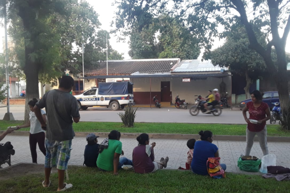 Vigilia de familiares de los detenidos frente a la Comisaría