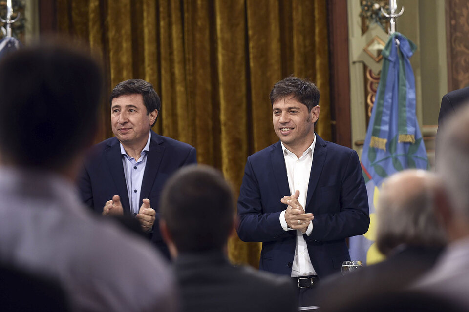 El ministro Daniel Arroyo y el gobernador Axel Kicillof. (Fuente: Télam)