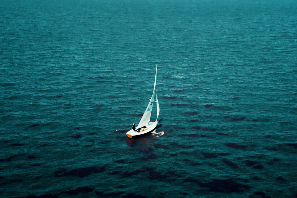 "El navegante solitario", un relato sobre la pasión