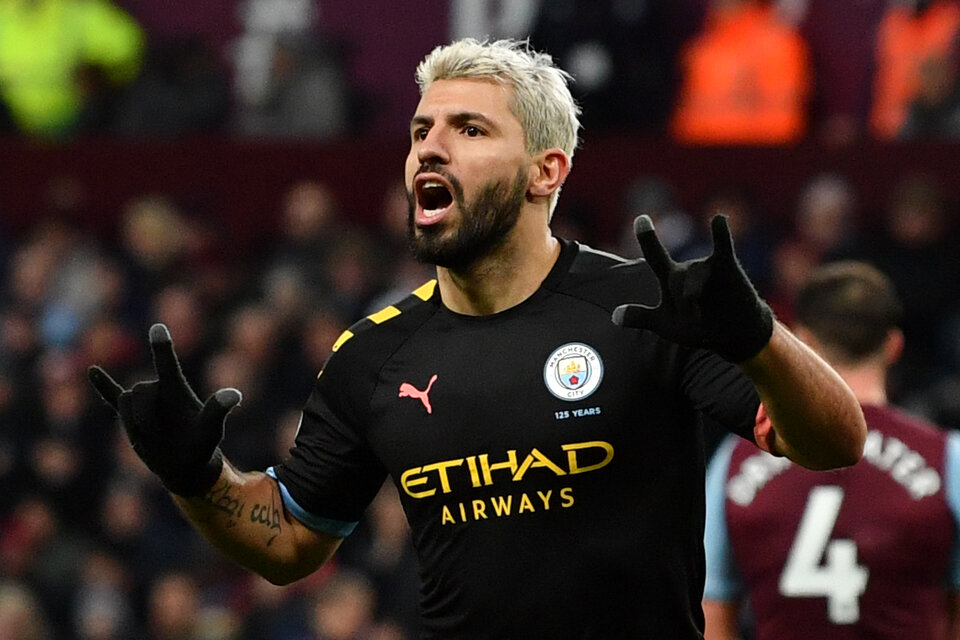 El festejo del Kun Agüero, el máximo goleador extranjero de la Premier League. (Fuente: AFP)