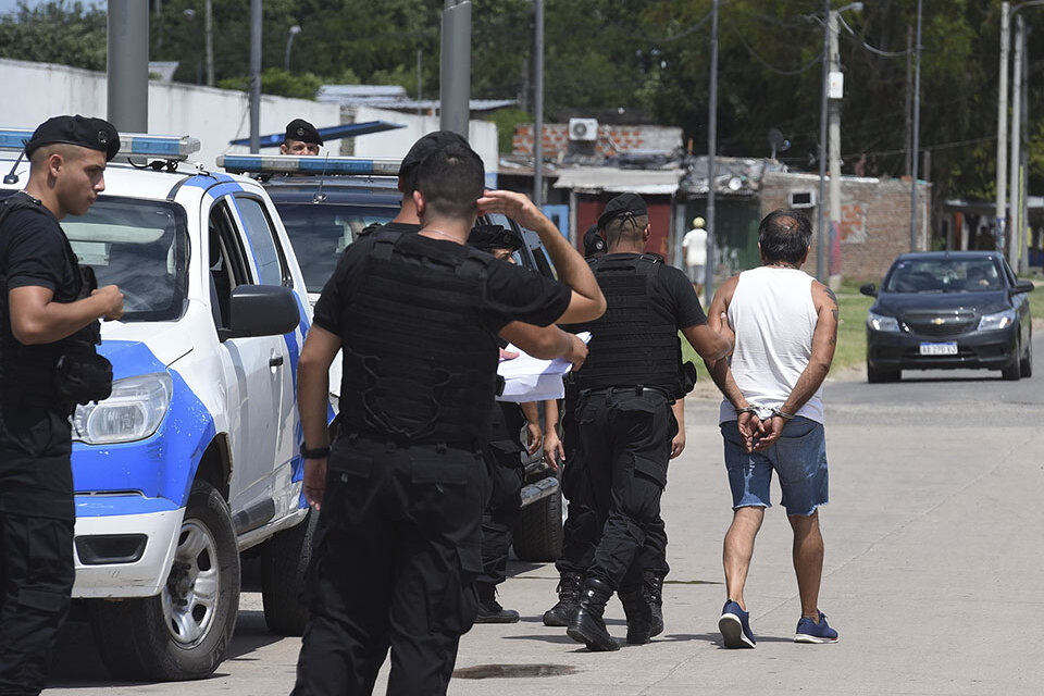 Tras el ataque al casino, desplegaron controles policiales en zona sur. (Fuente: Télam)