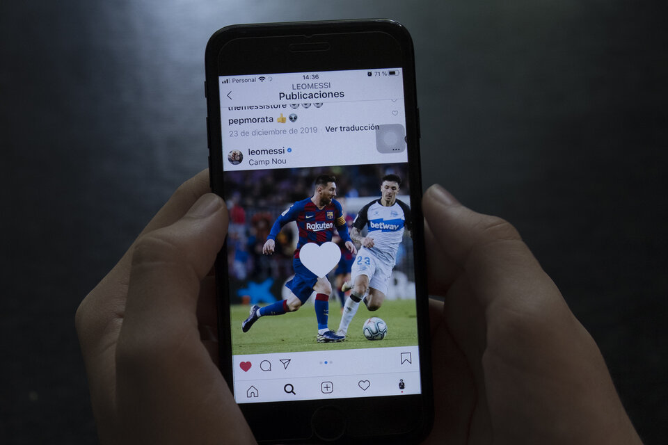 Instagram ya está testeando su versión sin likes en varios mercados, y prepara cambios para su edición de escritorio.  (Fuente: Cecilia Salas)
