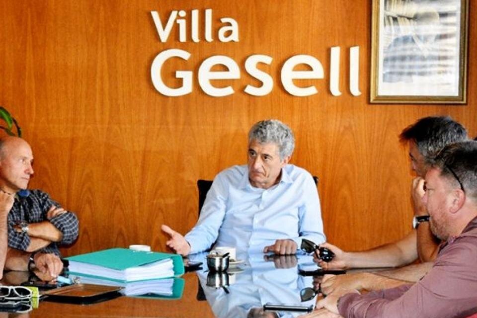 Gustavo Barrera, intendente de Villa Gesell