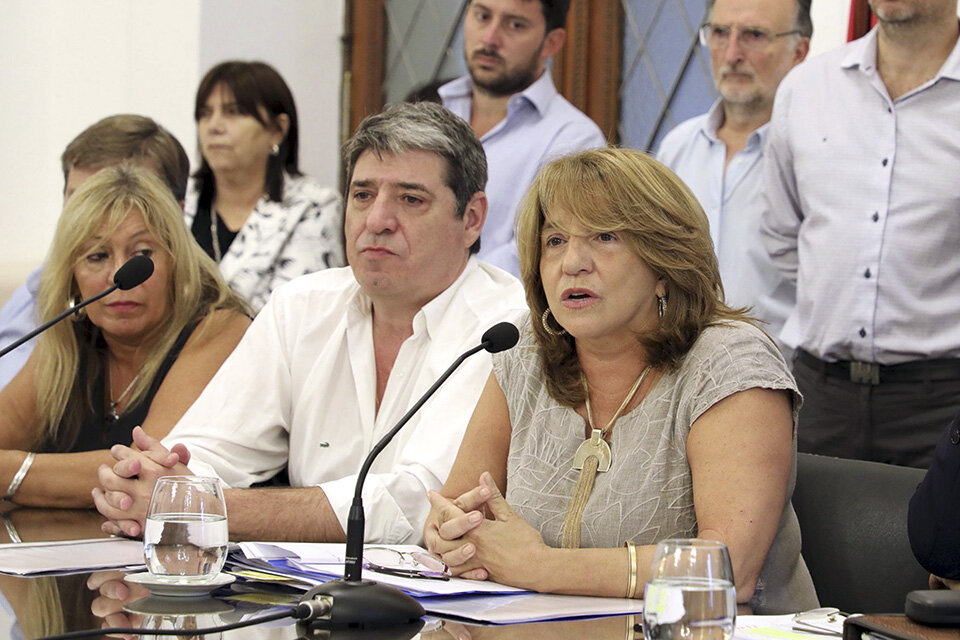 La ministra de Infraestructura Silvina Frana explicó el esquema de congelamiento tarifario.