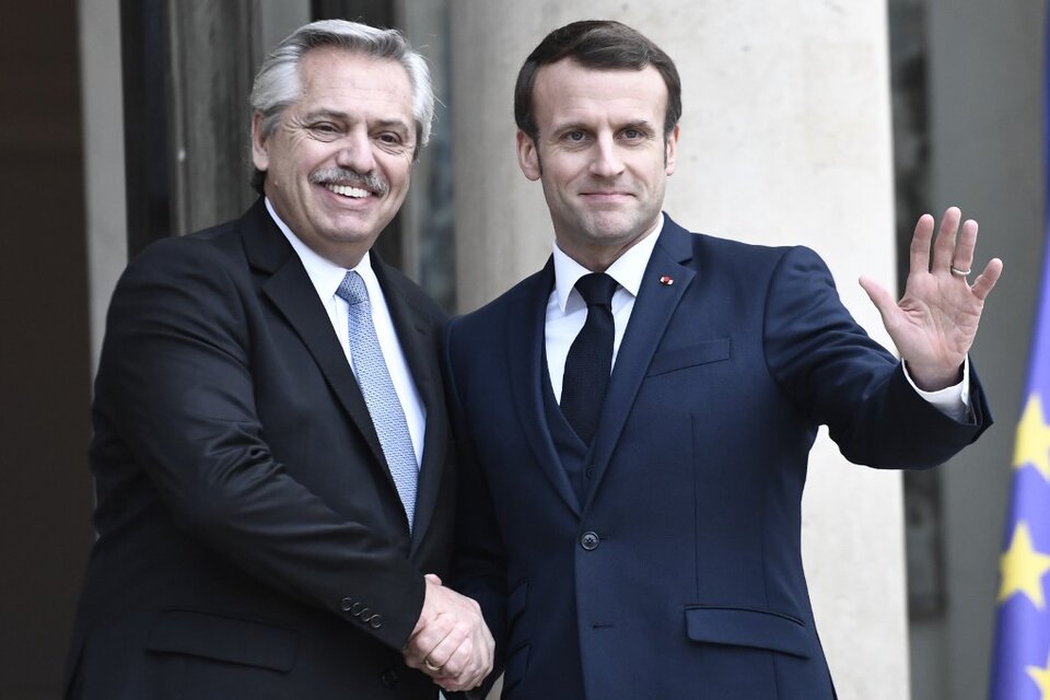 Alberto Fernández se reunió con Emmanuel Macron, quien le dijo que puede contar con su ayuda para encarar la renegociación de la deuda.