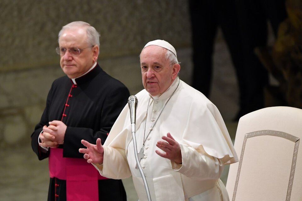 El Papa rechazó la posibilidad de ordenar como sacerdotes a hombres casados (Fuente: AFP)