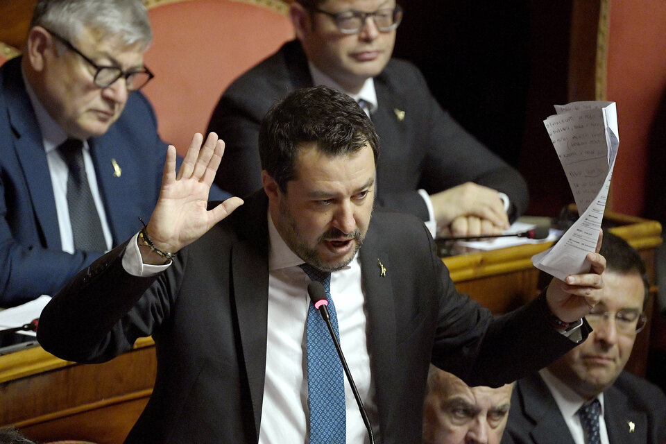 Salvini, acusado de secuestro por no permitir el desembarco de migrantes. (Fuente: AFP)