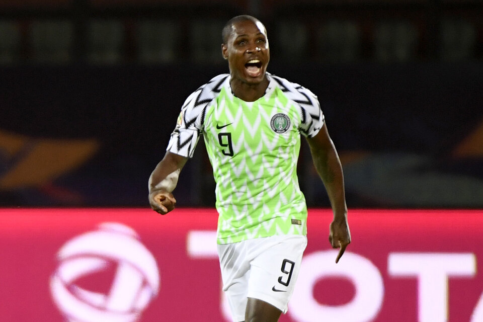 Odion Ighalo, con la camiseta de la selección nigeriana. (Fuente: AFP)