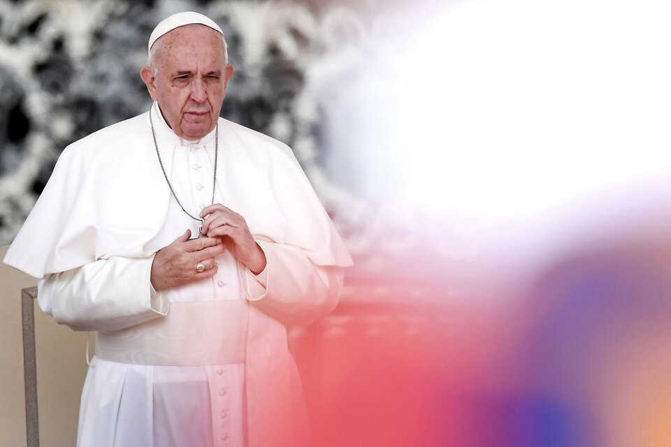 El Papa Francisco propone “defender la justicia y el bien común sobre los intereses de las empresas y multinacionales más poderosas" .