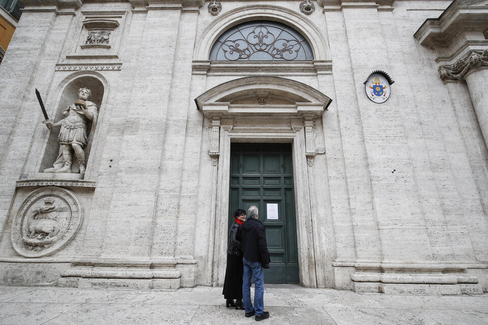 La Iglesia San Luis de los Franceses, en Roma, a puertas cerradas. (Fuente: EFE)