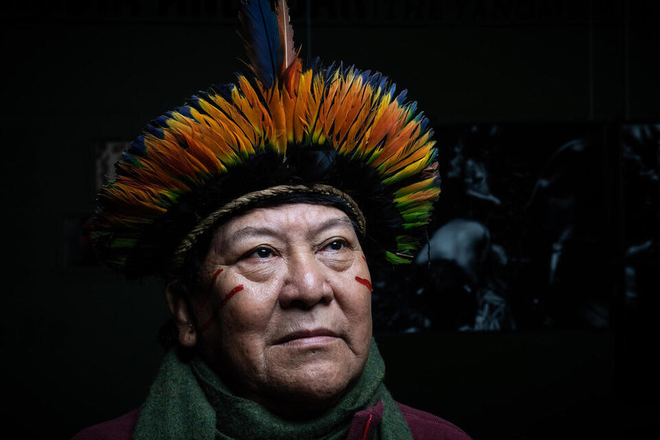 Davi Kopenawa, líder del pueblo yanomani, viajó a Ginebra a alertar sobre la situación crítica que vive la Amazonia. (Fuente: AFP)