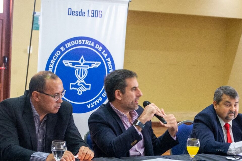 Diego Dorigato (centro) y Daniel Betzel (derecha)