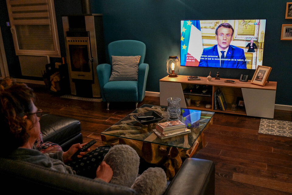El anuncio de Macron fue televisado a todo el país. (Fuente: AFP)