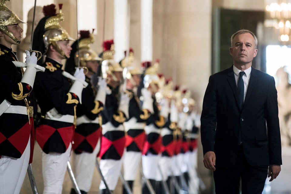 El ministro renunciante Francois de Rugy en 2017 cuando era presidente del Parlamento, en palacio de Versalles. (Fuente: AFP)