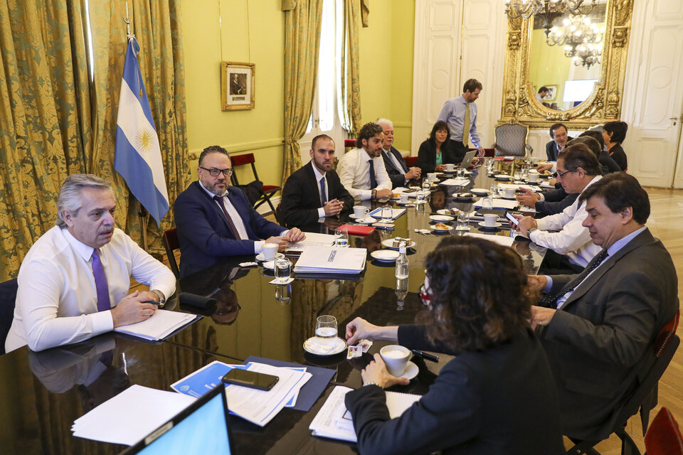 Alberto Fernández encabezó la reunión del gabinete económico.  (Fuente: Télam)