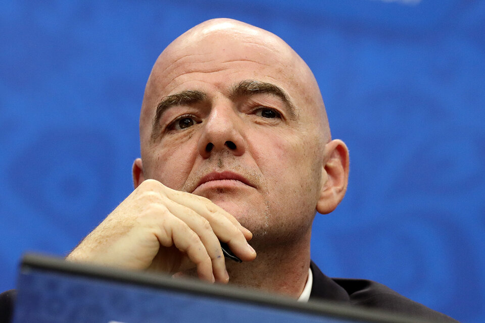 Infantino piensa en nuevos formatos para cuando se supere la pandemia. (Fuente: AFP)