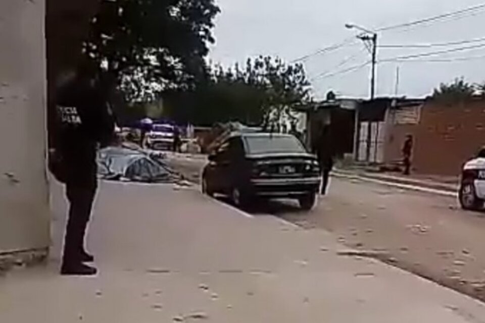 El operativo policial en el barrio Olivos 
