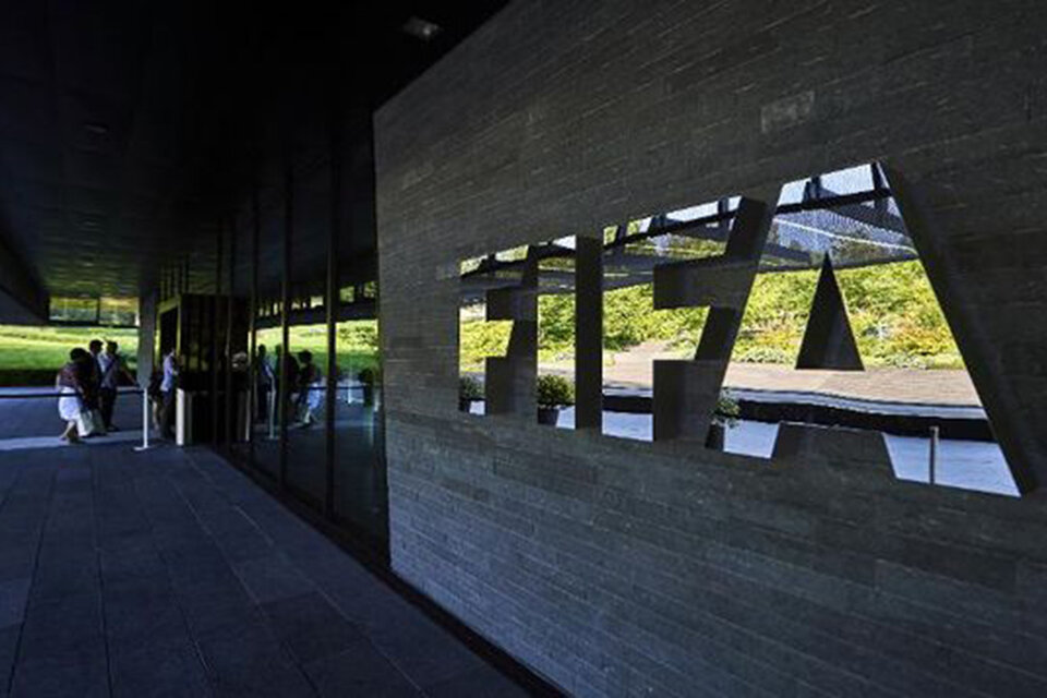 FIFA: Se vienen cambios en las reglas de juego (Fuente: AFP)