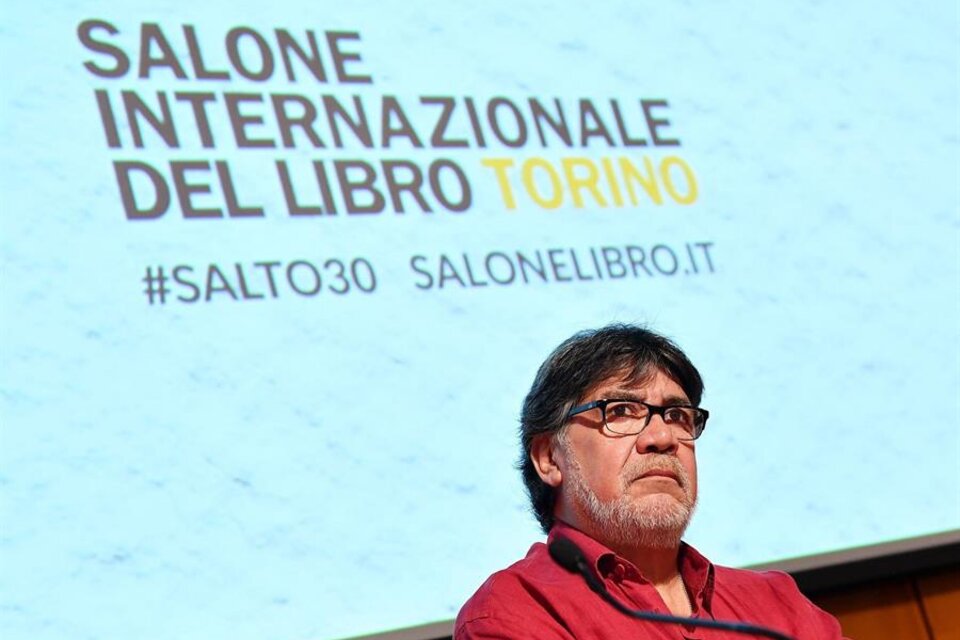 Murió el escritor chileno Luis Sepúlveda por coronavirus  