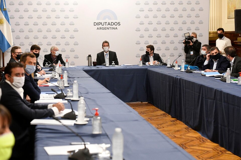 Sergio Massa presidió la reunión con los titulares de los bloques de diputados. (Fuente: Prensa Diputados)