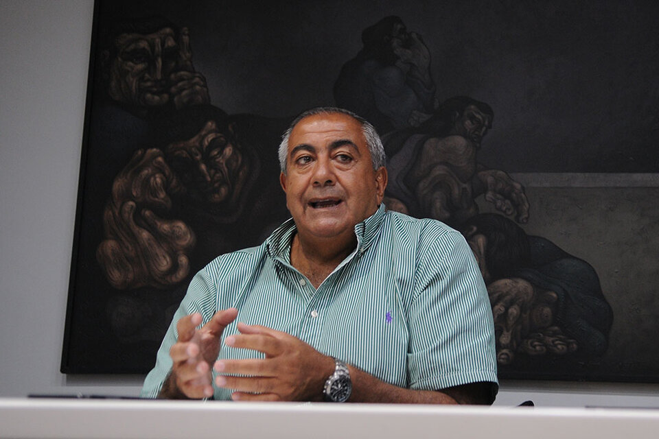 El Secretario General de la CGT, Héctor Daer, defendió el acuerdo realizado con la Unión Industrial Argentina para que los trabajadores sufran rebajas salariales del 25 por ciento debido a la suspensión de actividades por el coronavirus. 