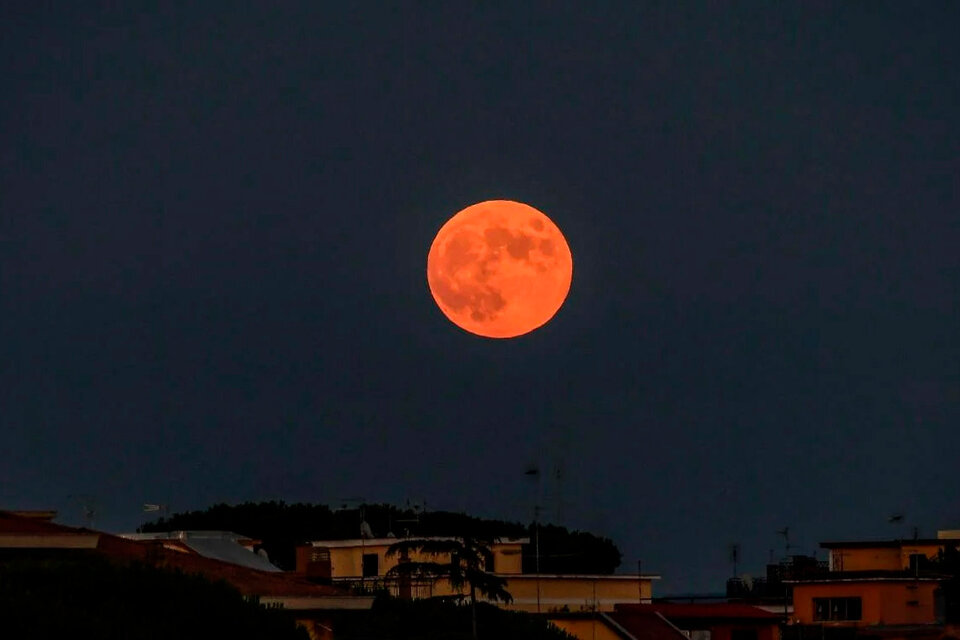 La Luna de las Flores se verá este jueves 7 de mayo y será la última superluna de 2020.