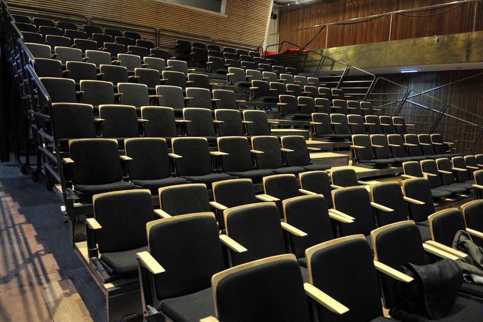 La sala vacía, imagen generalizada. Los docentes se nuclearon en una organización, Profesorxs Independientes de Teatro.  (Fuente: Sandra Cartasso)