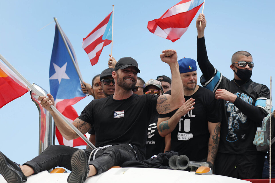 Ricky Martin, Residente y Bad Bunny celebraron la renuncia del gobernador de Puerto Rico. (Fuente: AFP)