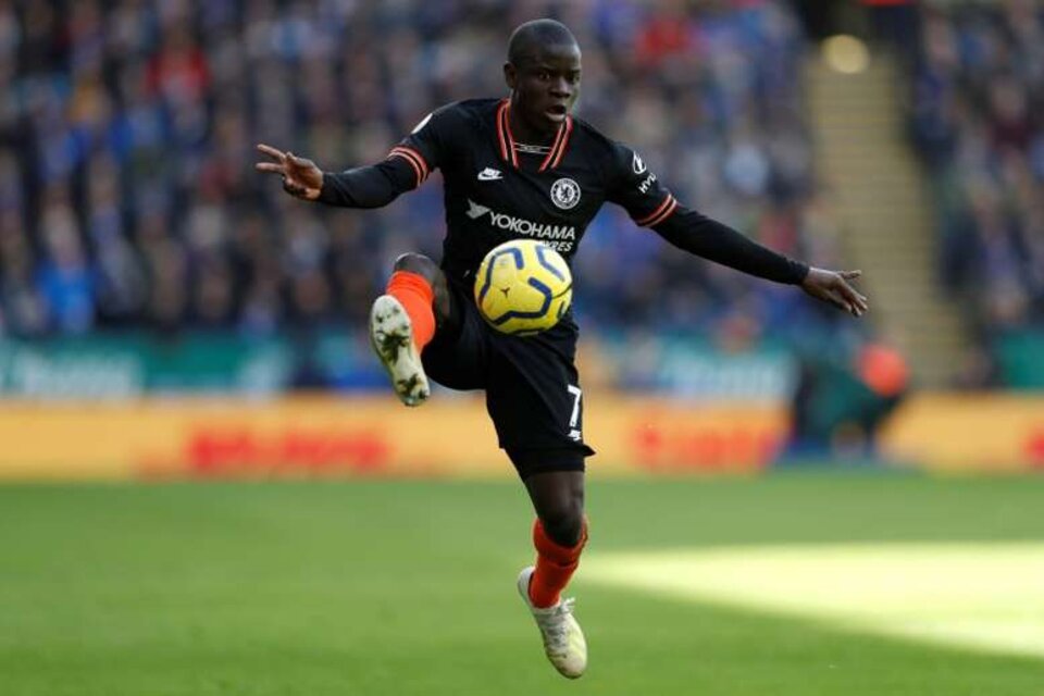 N'golo Kanté no se sumó a los entrenamientos del Chelsea, por temor al coronavirus.