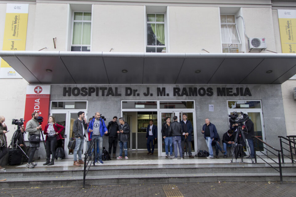El Hospital Ramos Mejía, donde se encuentra internado Olivares.  (Fuente: Noticias Argentinas)