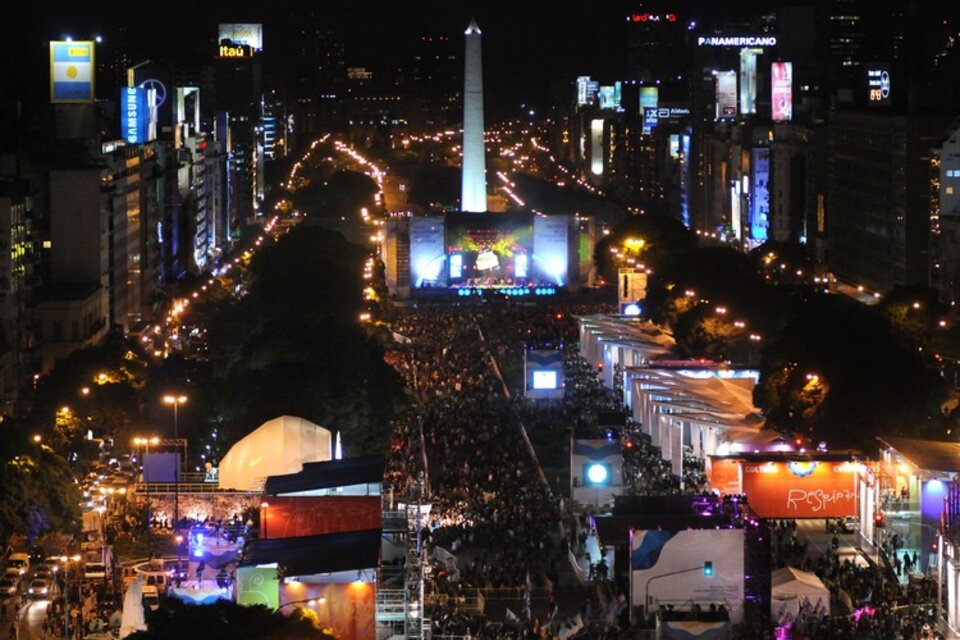 Festejos del Bicentenario en la Ciudad de Buenos Aires. (Fuente: NA)