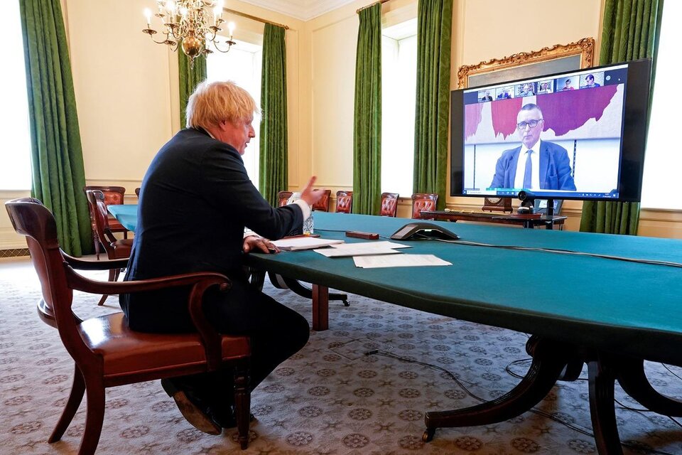 Boris Johnson comparece ante una comisión del Parlamento via teleconferencia. (Fuente: AFP)