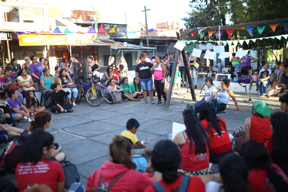 Actividad de la Red de Mujeres y Disidencias de la villa 21-24 a la que pertenece Nati Molina. (Fuente: Jose Nico)