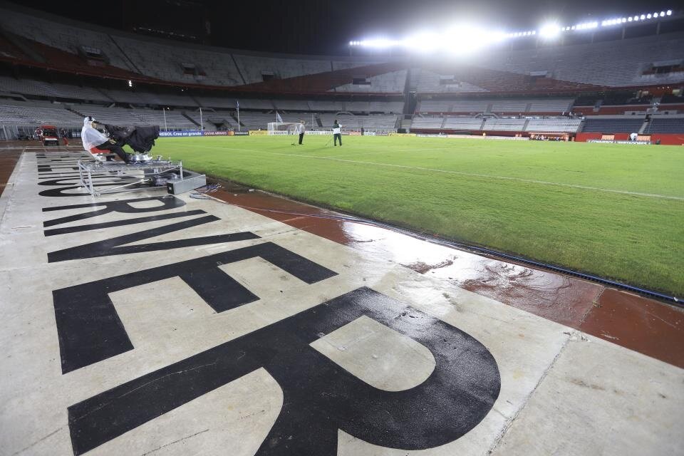 El Monumental, en la previa al último partido, por Copa Libertadores y a puertas cerradas.