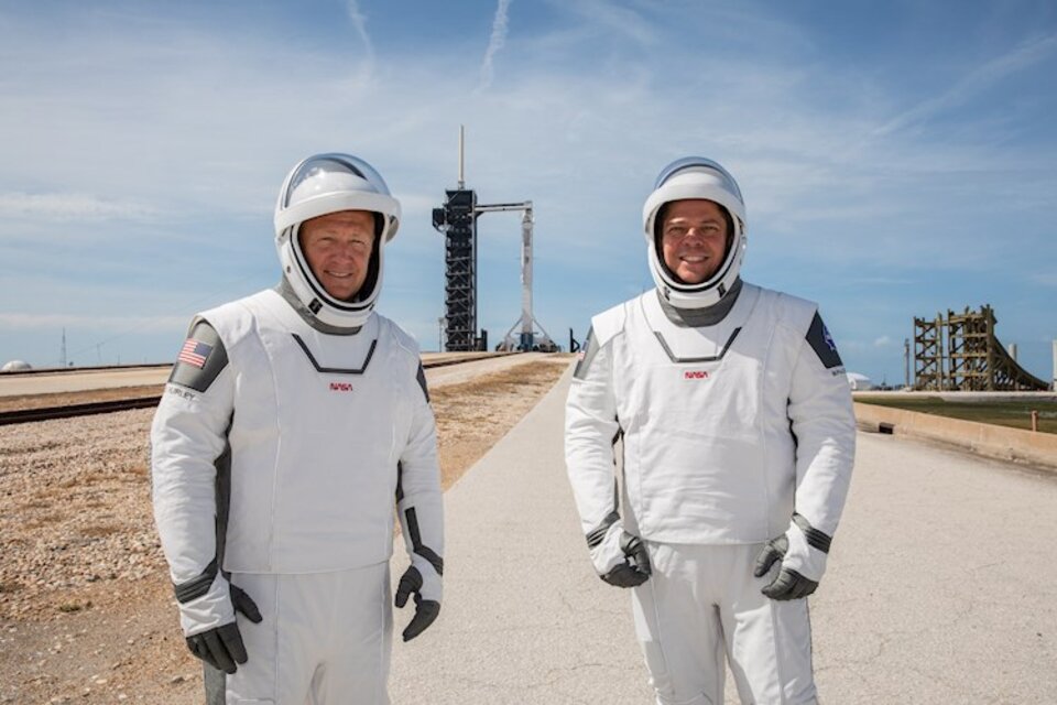 Hurley y Behnken, los dos astronautas de la Crew Dragon (Fuente: EFE)