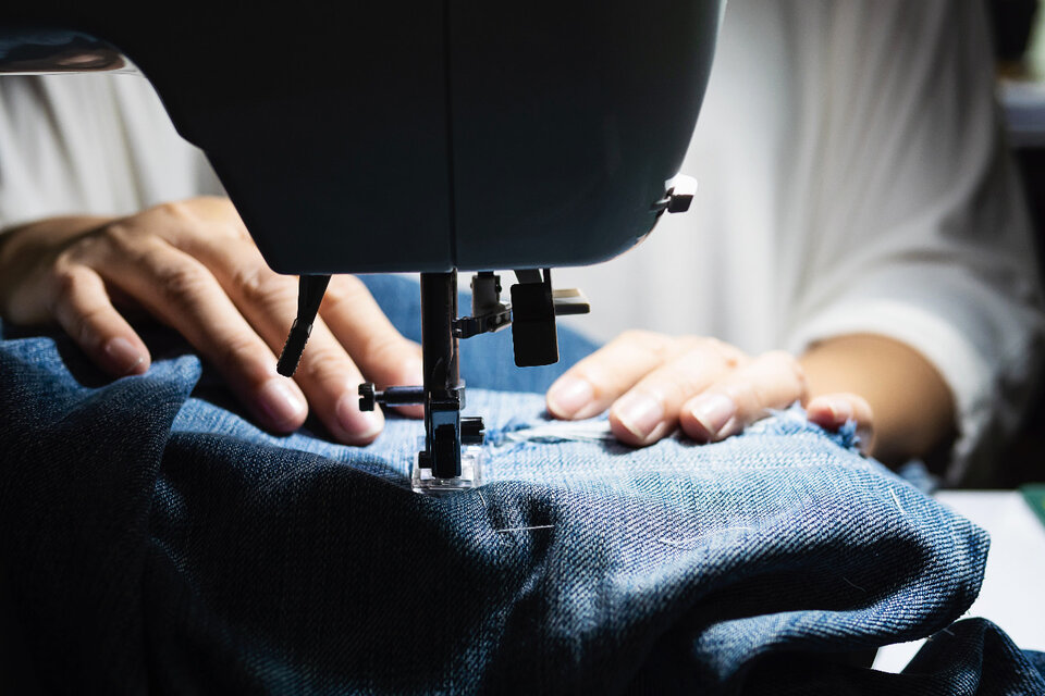 La industria textil cayó 73,5 por ciento interanual. 